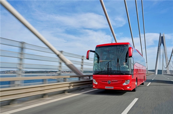 Mercedes-Benz Türk'ün otobüs ve kamyon ihracatı yükseliyor