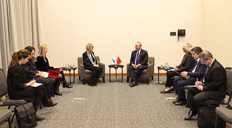 Bakan Çavuşoğlu AGİT Genel Sekreteri Schmid ile görüştü