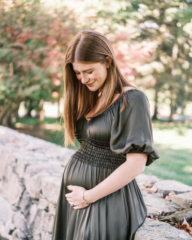 Bill Gates'in kızı Jennifer Gates, ilk bebeğine hamile olduğunu duyurdu