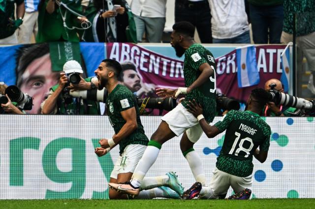 Dünya Kupası'nda büyük sürpriz! Turnuvanın favorisi Arjantin, Suudi Arabistan'a mağlup oldu