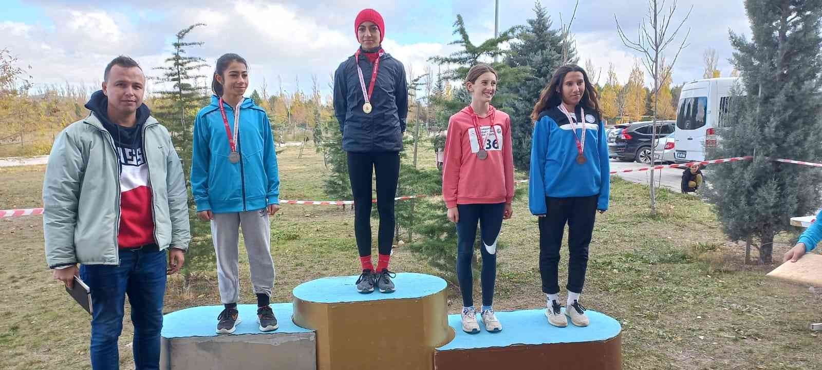 Okul Sporları Kros müsabakaları sona erdi