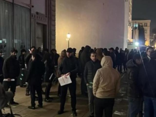 Bakü'de ses getiren protesto! Türkiye karşıtı skandal film Azerbaycanlıları kızdırdı