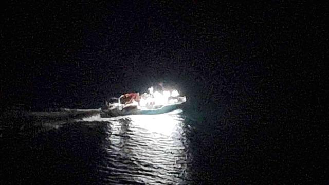 Son Dakika: Sinop açıklarında 17 personelin bulunduğu kuru yük gemisinde yangın çıktı! Ekipler alevlere müdahale ediyor