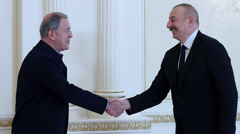 Bakan Akar Azerbaycan'da! 'Kardeşlerimizle tek yumruk olmaya devam ediyoruz'