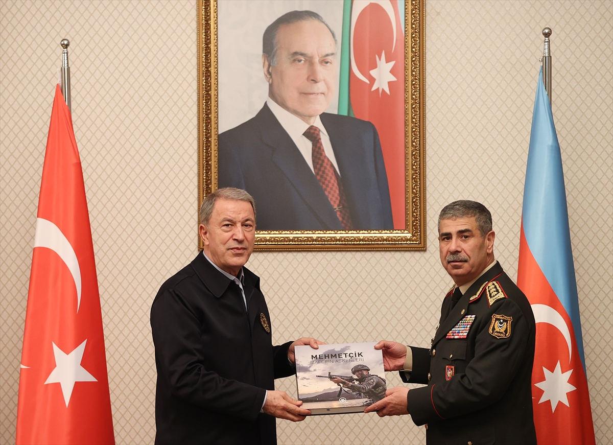 Azerbaycan, Türk ordusu modeline geçiyor: Türkiye bizim şansımız