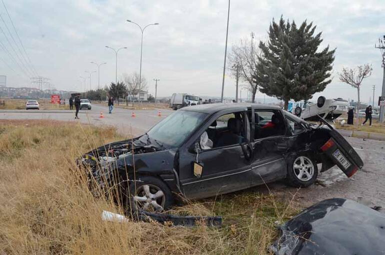 Aksaray'da zincirleme kaza: 1'i bebek 5 yaralı