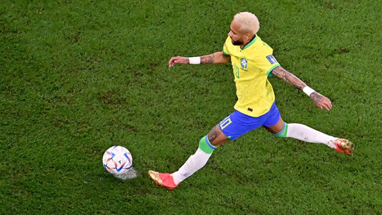 Neymar, Brezilya tarihine geçti! Pele ve Ronaldo'yu yakaladı