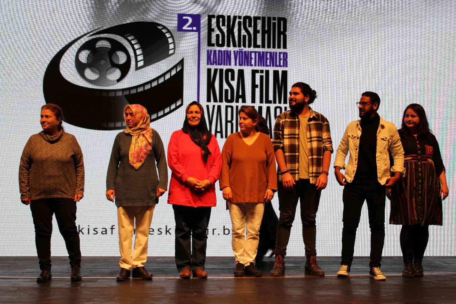 Kadın yönetmenlerin sinematografik çekimleri ödülleri de beraberinde getirdi