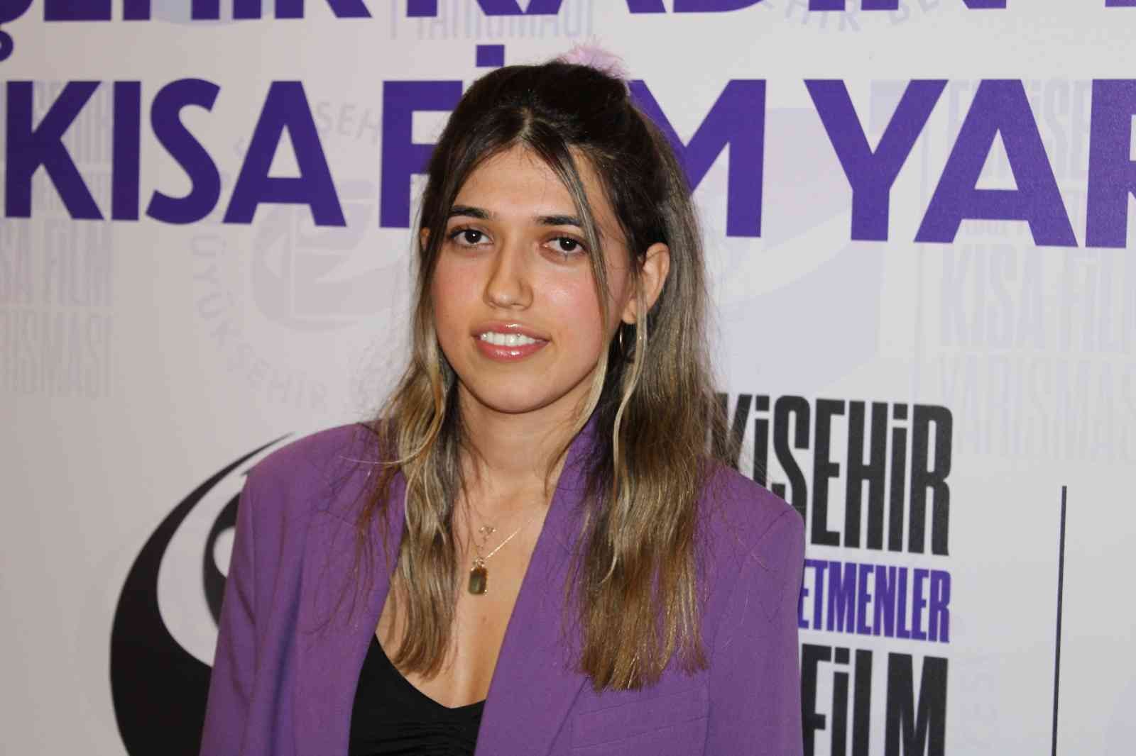 Kadın yönetmenlerin sinematografik çekimleri ödülleri de beraberinde getirdi
