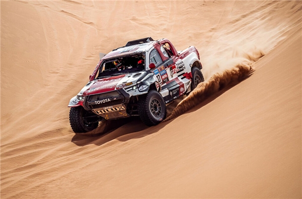 2023 Dakar Rallisi'ne Toyota damgası