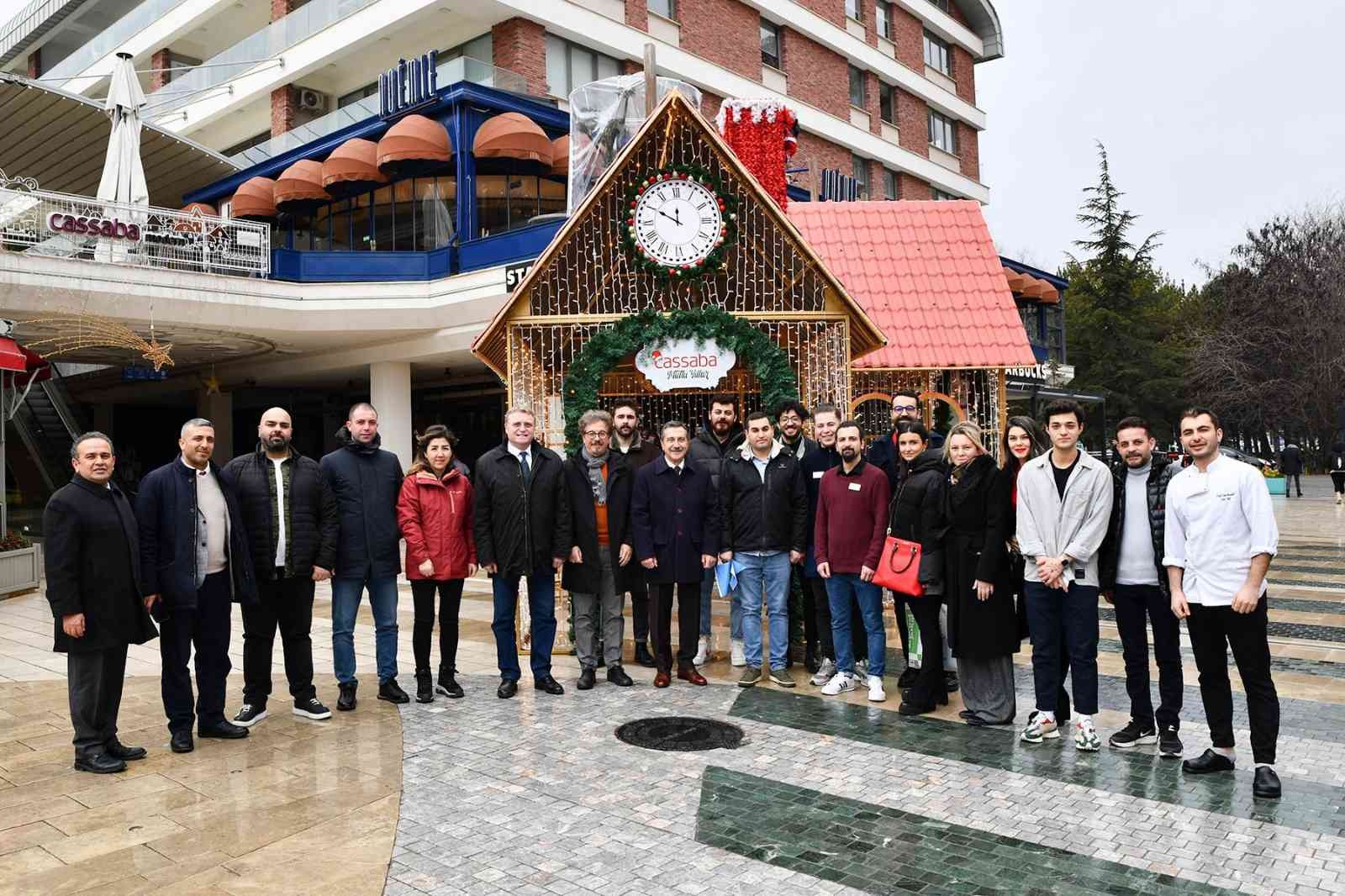 Tepebaşı’nda 13 işletme daha mavi bayrak almaya hak kazandı