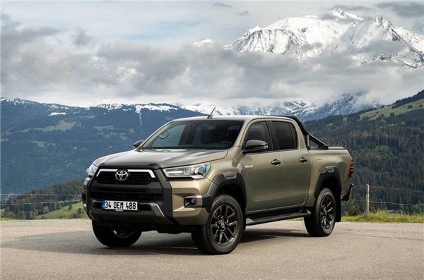 Toyota hafif ticarileride 2022'de rekora koştu