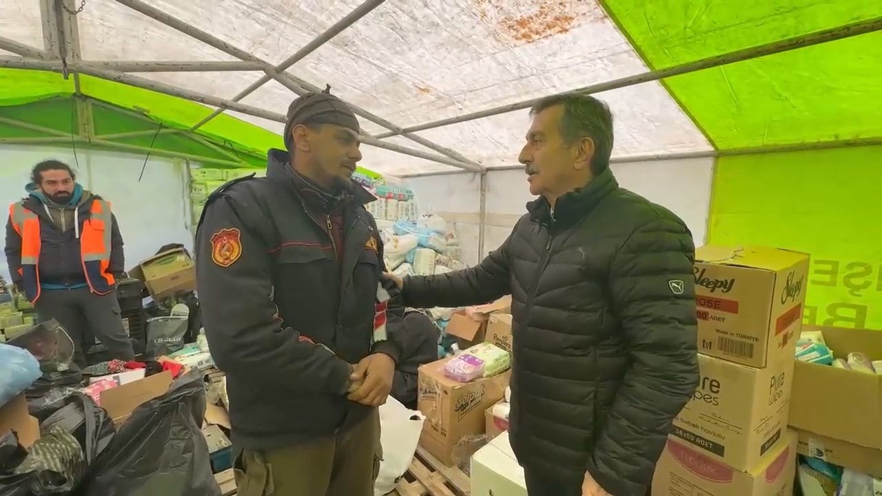 Başkan Ataç ve CHP heyetinden depremzedelere geçmiş olsun ziyareti