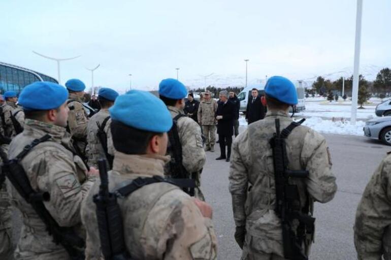 Erzincan'daki komandolar, Hatay'daki çalışmalara destek için yola çıktı