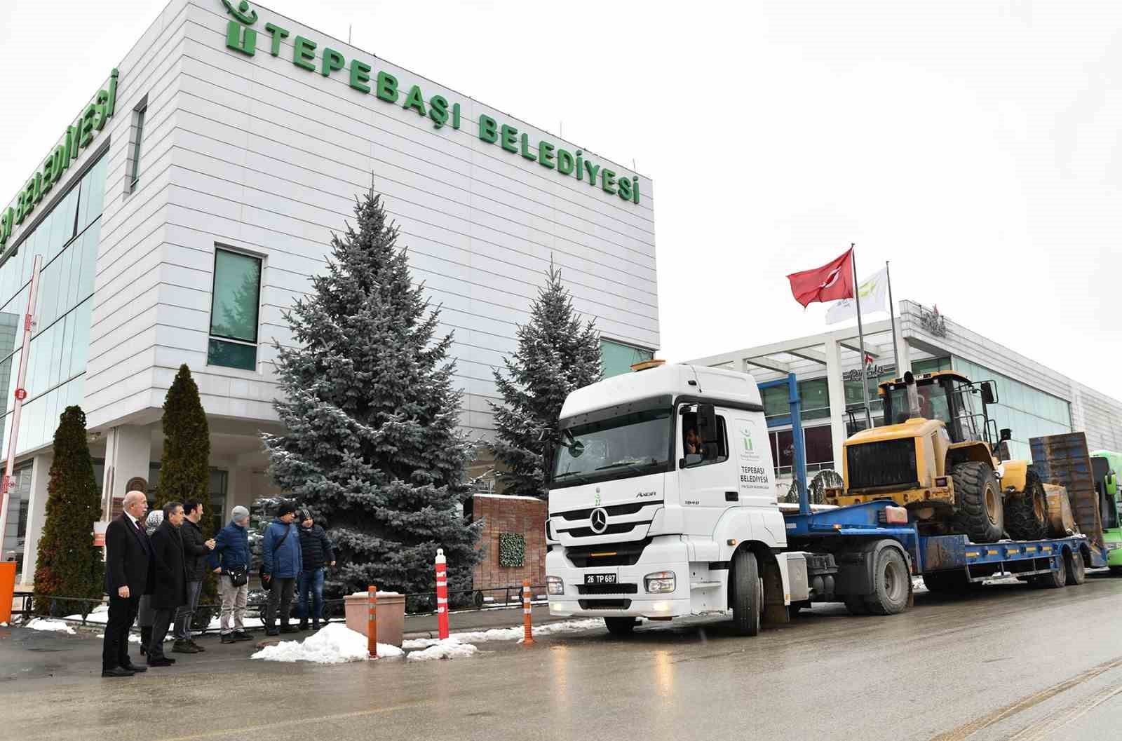 Tepebaşı’ndan depremzedelere yardım eli