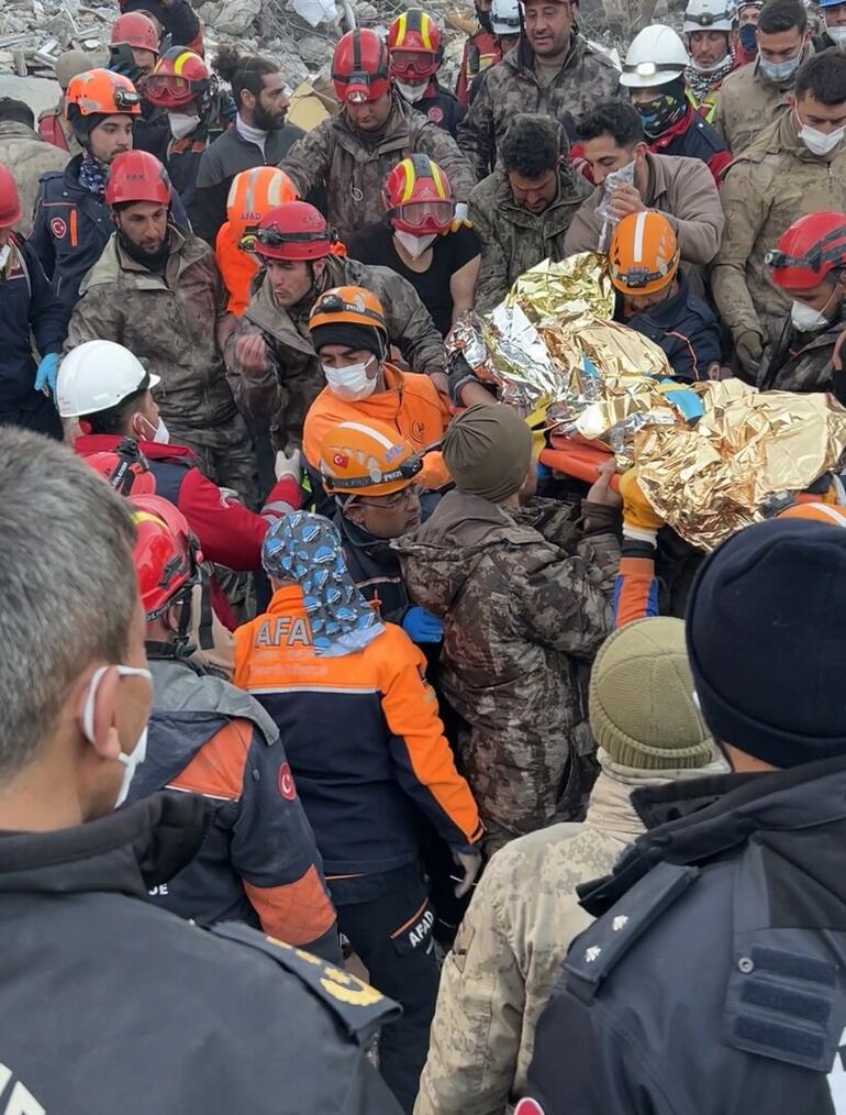 Hatay'da mucize kurtuluş; Hakan Yasinoğlu 278 saat sonra enkazdan sağ çıkarıldı