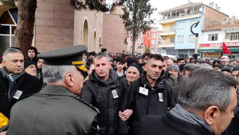 Deprem şehidi Piyade Er Sümbül, Çorum’da toprağa verildi