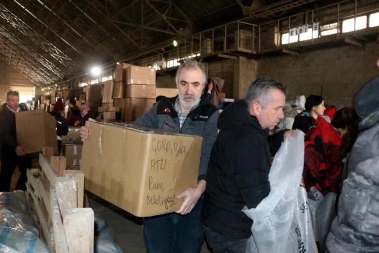 Avrupa ülkelerinden 528 yardım aracı, Edirne'den ülkeye geldi