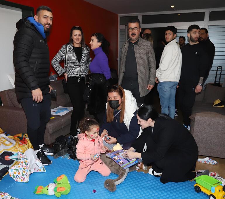 Antalyaspor’dan depremzedelere psikolojik destek