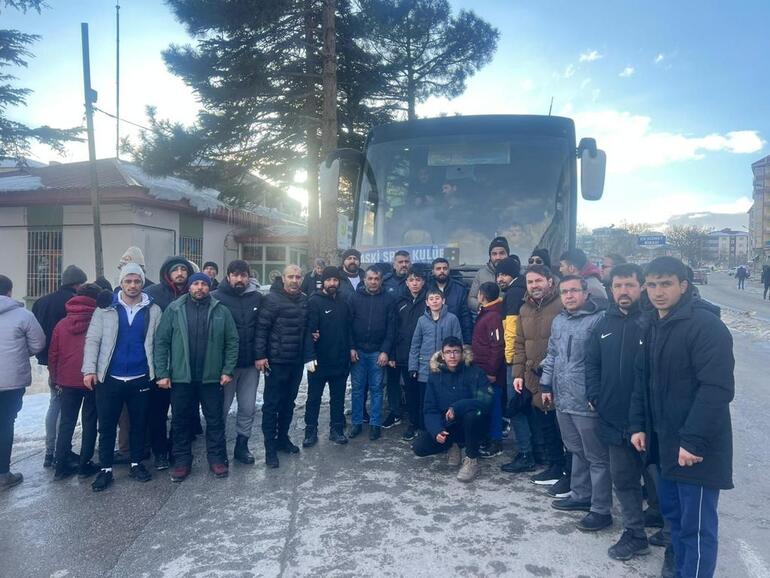 Taha Akgül: Elimizden geleni yapmak için deprem bölgesindeyiz