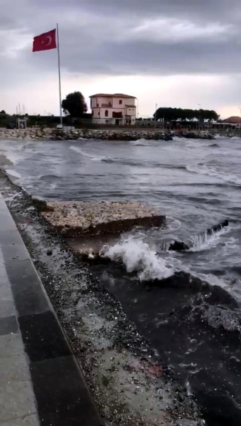 Kandilli Rasathanesi'nden Marmara Denizi'ndeki suyun çekilmesiyle ilgili açıklama