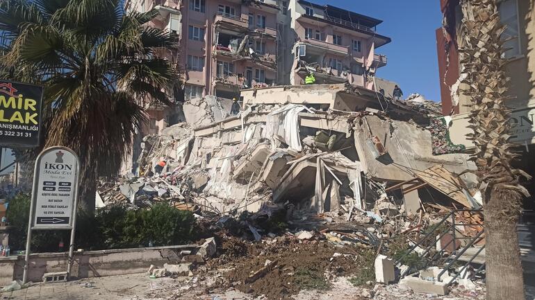 Hatay'da 100 kişinin oturduğu binanın enkazı için 'vinç' talebi
