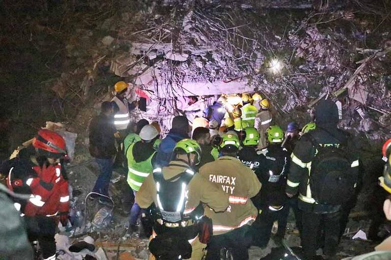 ABD’nin kurtarma ekibi, Adıyaman’da çalışmalarını sürdürüyor