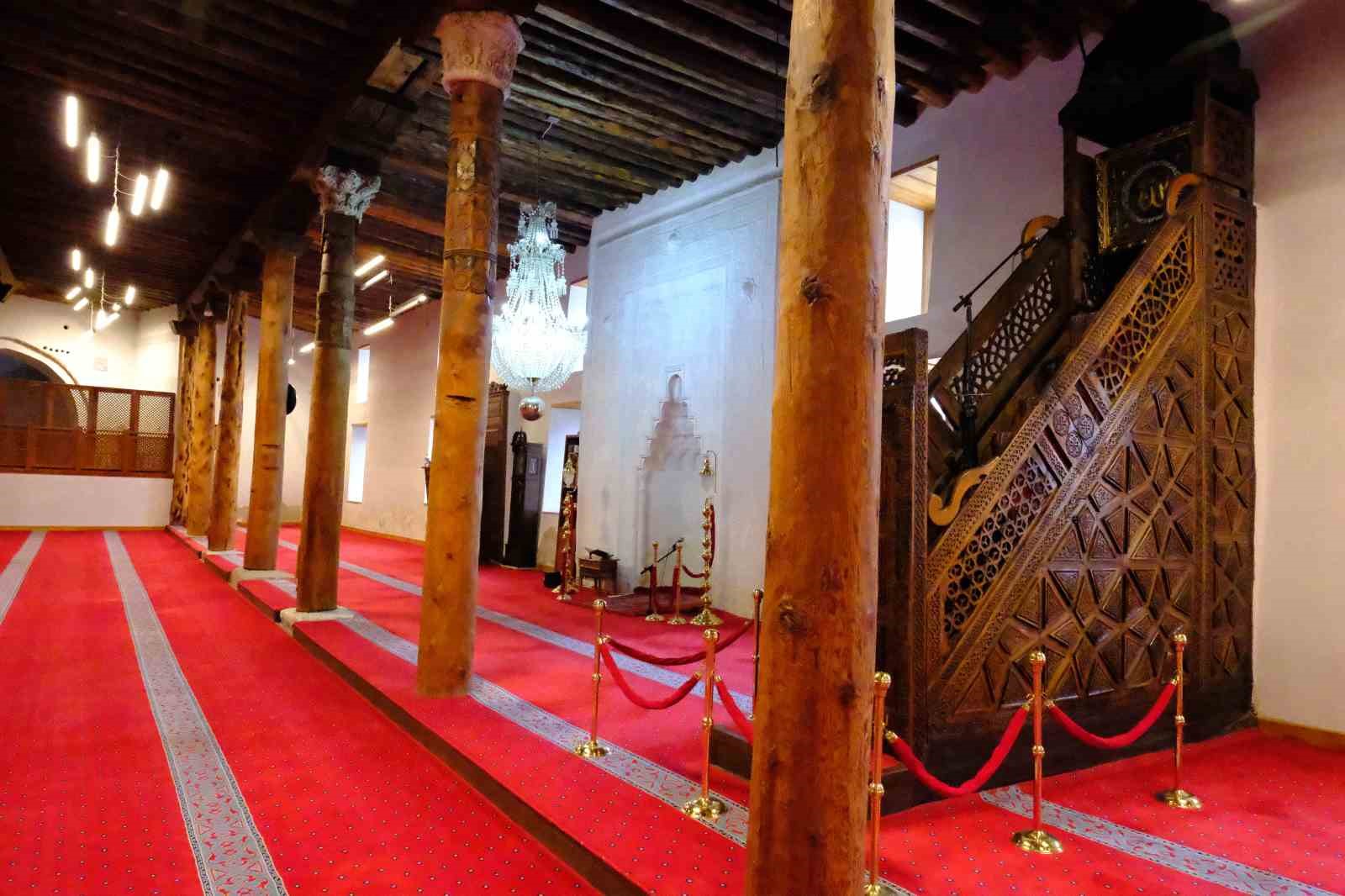 (ÖZEL) 8 asırlık Sivrihisar Ulu Camii UNESCO Dünya Miras Listesi’nde yerini alacak