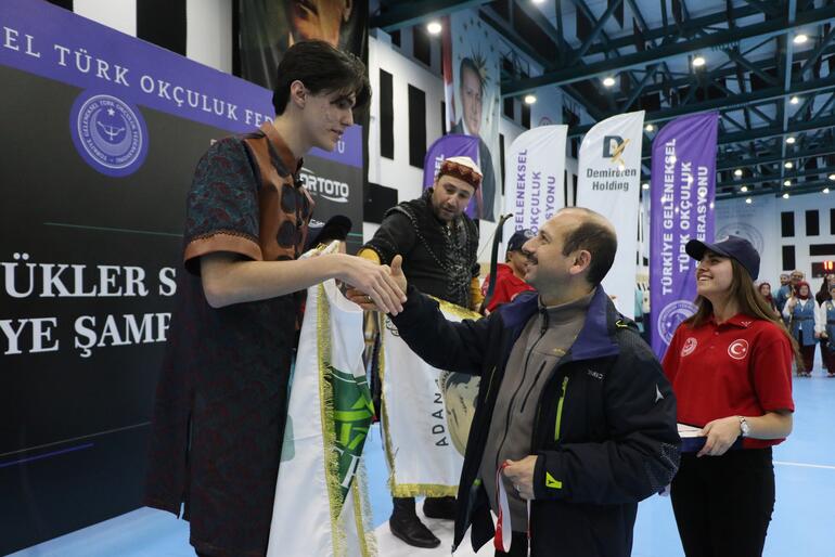 Geleneksel Okçuluk Türkiye Şampiyonası 640 sporcunun katılımı ile sona erdi