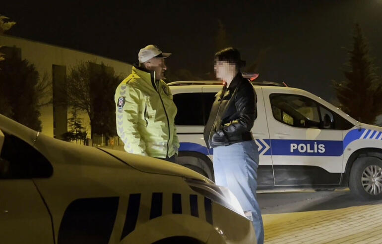 Polisin durdurduğu alkollü sürücünün otomobildeki arkadaşı: Mesut komiserimi istiyorum