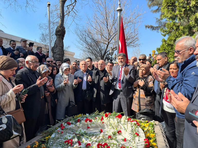 Milli Yol Partisi, Muhsin Yazıcıoğlu'nu kabri başında andı