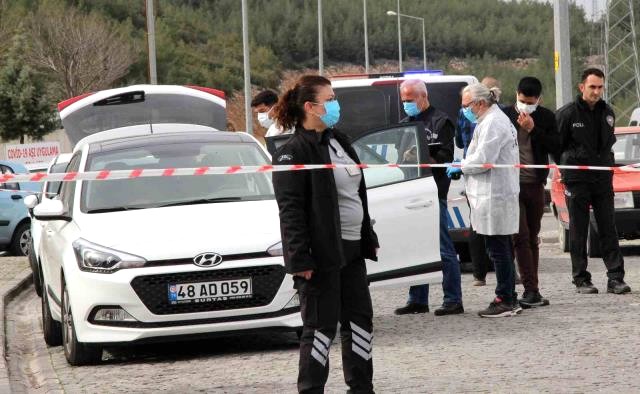 Kayıp olarak aranan şahıs, bir otomobilin içinde başında poşetle ölü olarak bulundu