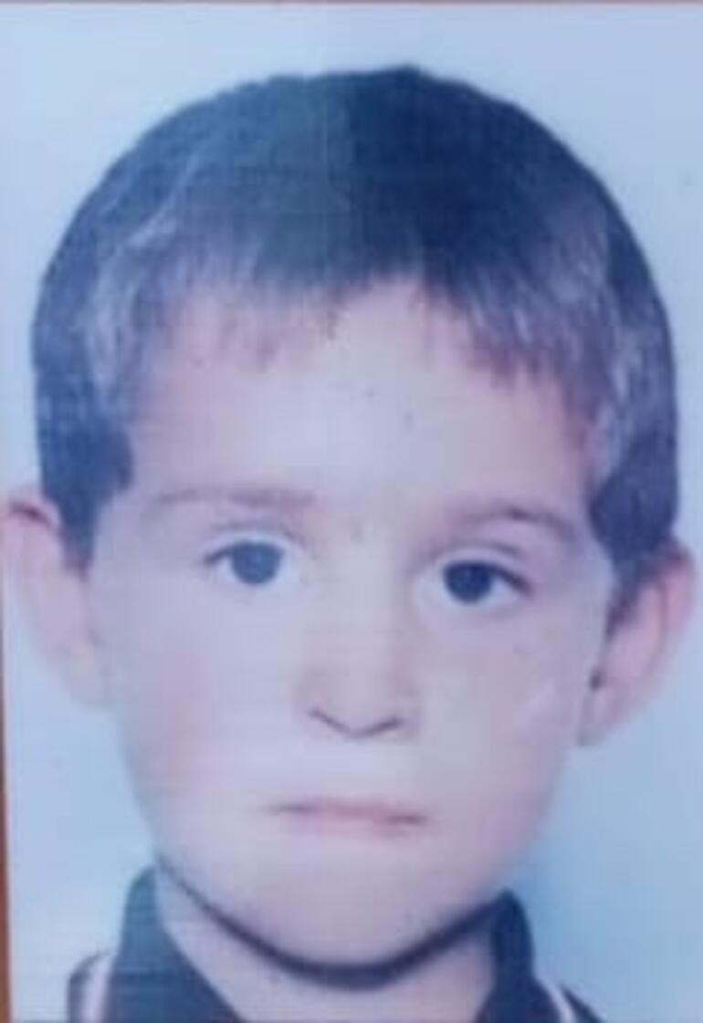 Özel halk otobüsünün çarptığı 8 yaşındaki Ömer öldü