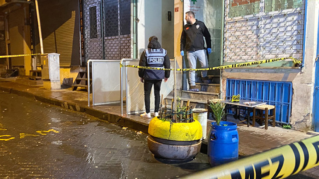 Beyoğlu'nda dernek basan silahlı saldırgan, kurşun yağdırdı: 3 yaralı