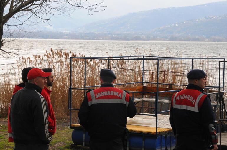 Kano alabora oldu; ekiplerin aradığı 2 kişi, kendi imkanlarıyla kıyıya çıktı