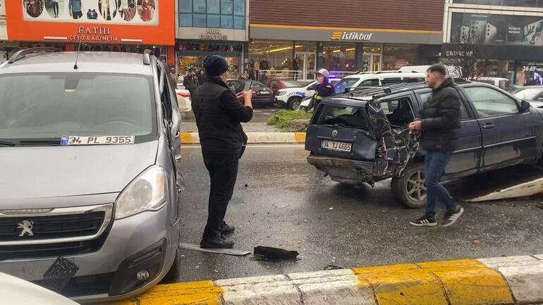 Sultanbeyli'de kaza sonrası yumruklu kavga kamerada