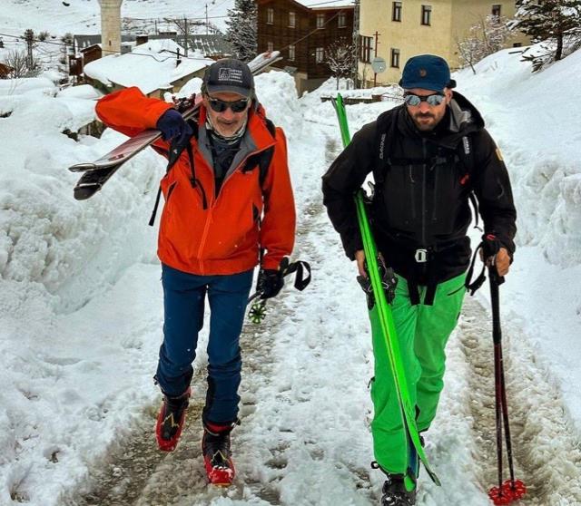 Artvin'de kayak yapan dağcıların üzerine çığ düştü! 2 ölü, 7 yaralı