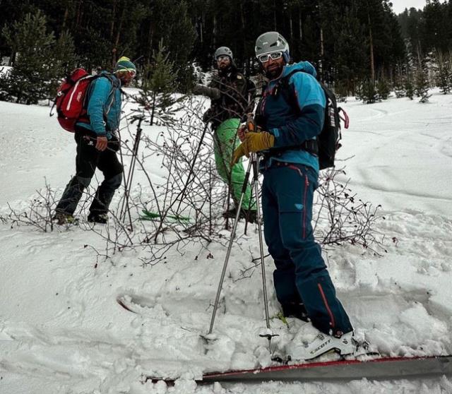 Artvin'de kayak yapan dağcıların üzerine çığ düştü! 2 ölü, 7 yaralı
