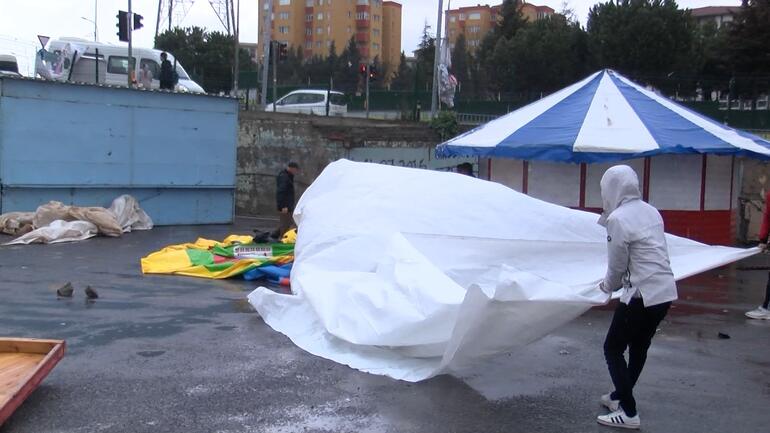 Pendik'te lodos, oyun parkındaki şişme kaykayı devirdi: 3 çocuk yaralı