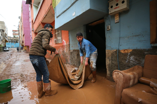 Son Dakika: Şanlıurfa ve Adıyaman'daki sel felaketinde hayatını kaybedenlerin sayısı 17'ye yükseldi