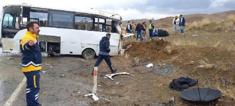 Van'da sporcuları taşıyan midibüs devrildi: 11 yaralı