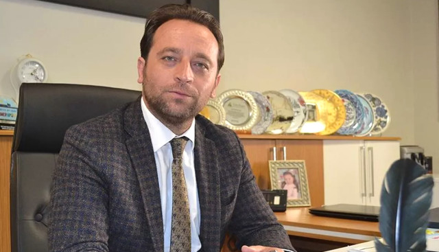 Çadır iddiaları sonrası hakkında soruşturma başlatılan Bursa İl Milli Eğitim Müdürü görevden alındı