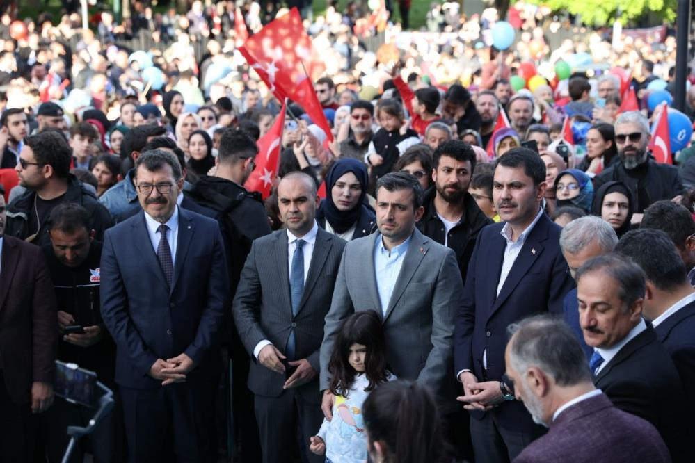 Bakan Kurum'dan gençlere müjde!