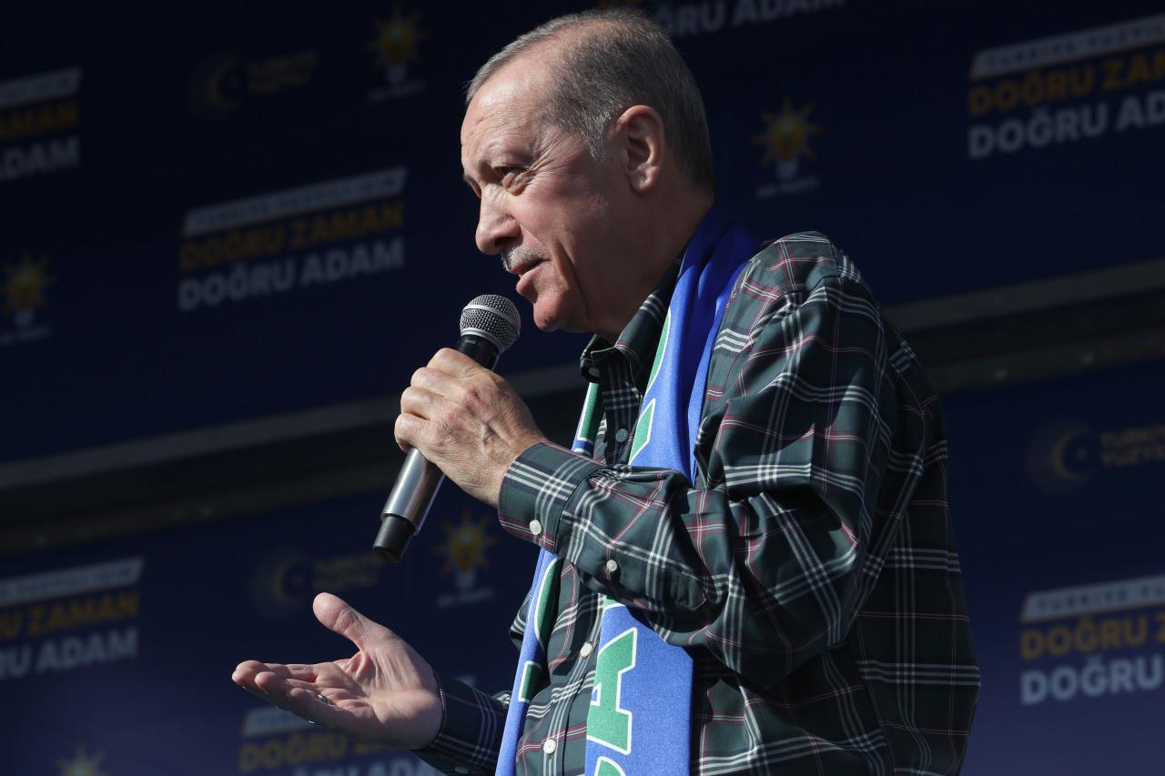 Cumhurbaşkanı Erdoğan memleketi Rize'de müjdeyi duyurdu! İşte yaş çay alım fiyatı!
