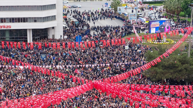 Millet İttifakı'nın Samsun mitinginde Kılıçdaroğlu, geniş bir kalabalığa seslendi