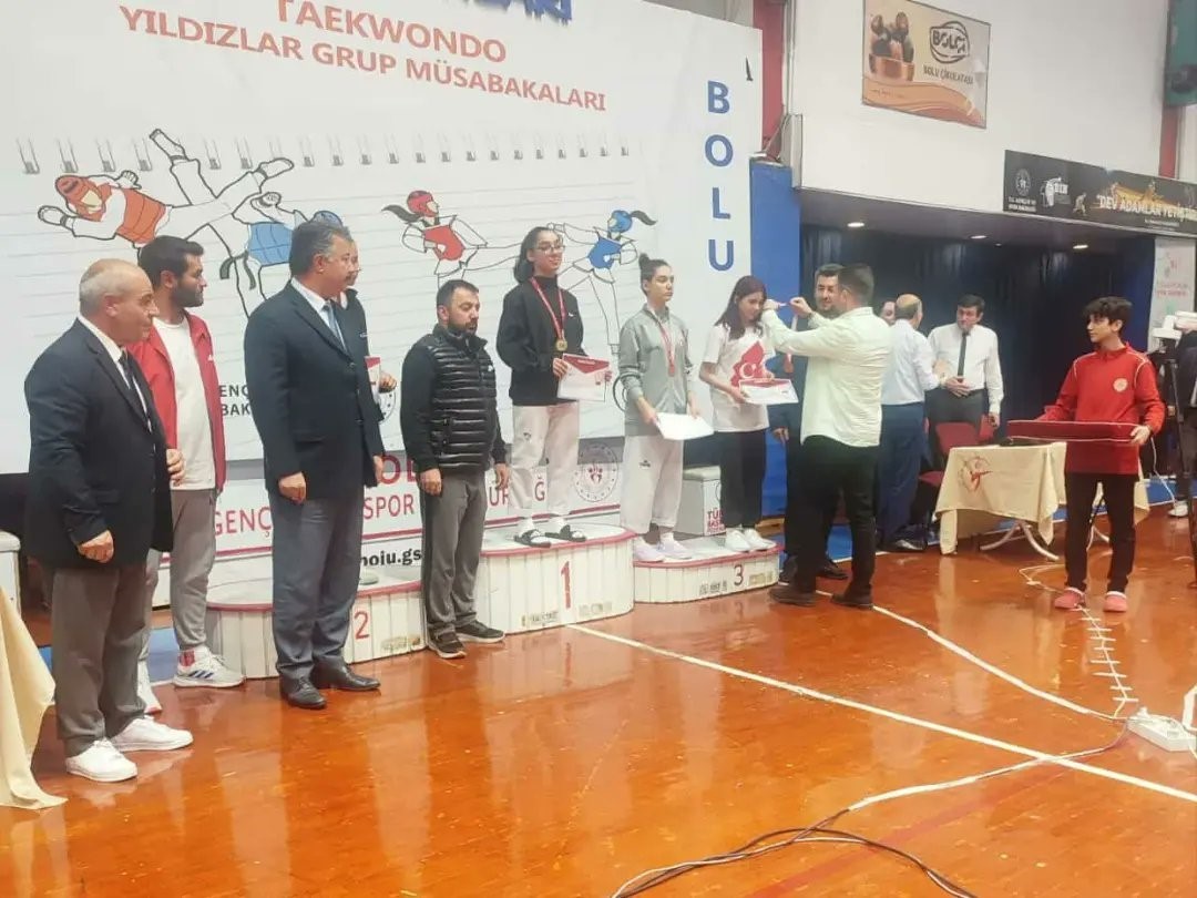 Taekwondo turnuvasında Eskişehir’e 3 madalya