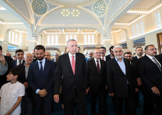Cumhurbaşkanı Erdoğan, Batman'da Necat Nasıroğlu Külliyesi'nin açılışını yaptı
