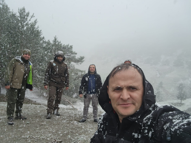 Sivas ve Ardahan'da mayıs ayının ilk gününde kar yağdı