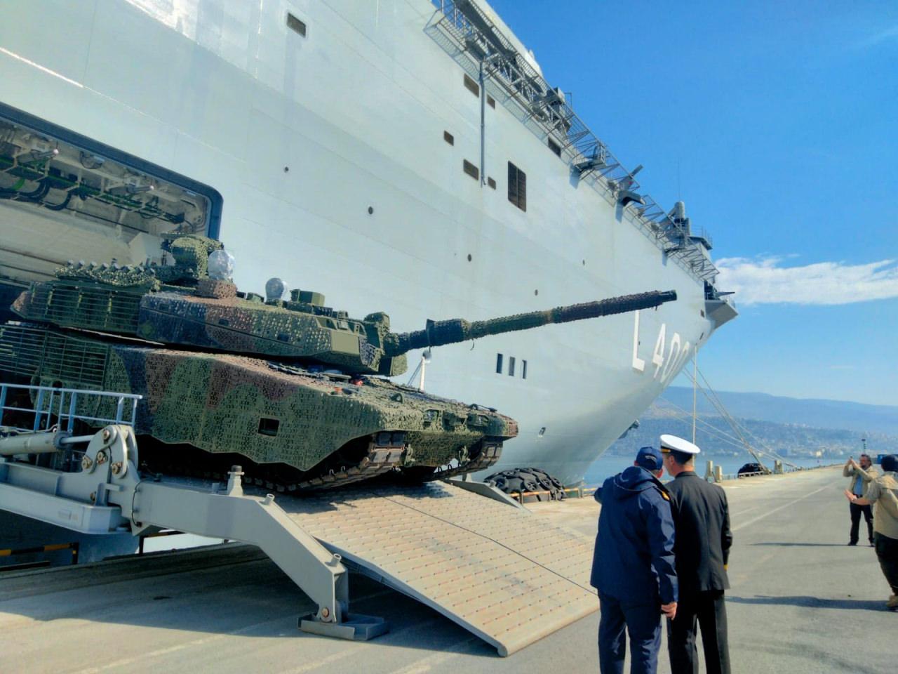 TCG ANADOLU'da büyük sürpriz: Yeni Altay tankı bu sabah konuşlandırıldı
