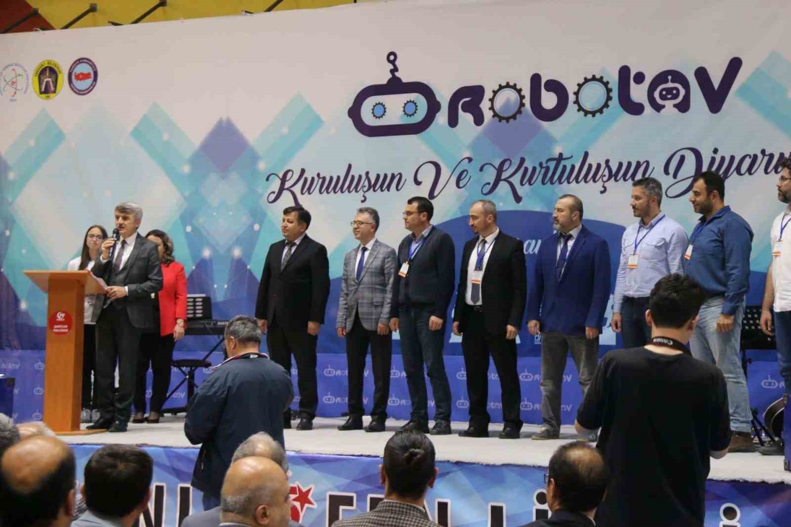 Tavşanlı’da “Robotav 2023” isimli robot yarışması